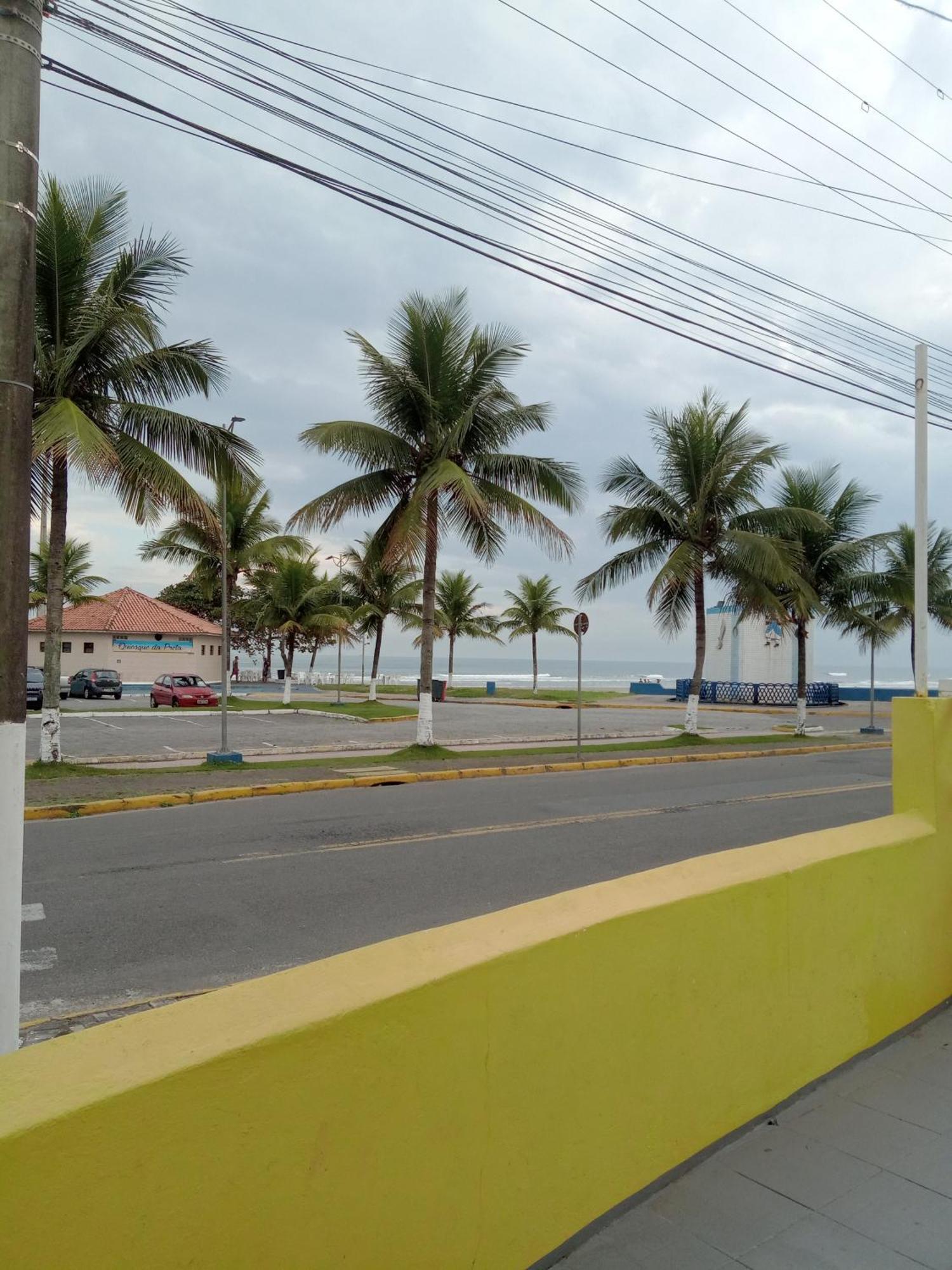 Hotel Pousada Plataforma Mongaguá Eksteriør bilde